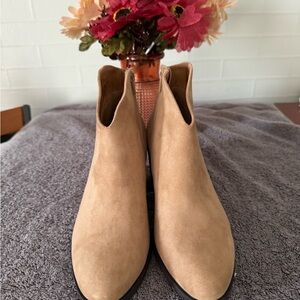 Chic White Mountain Tan Ankle Booties for Women